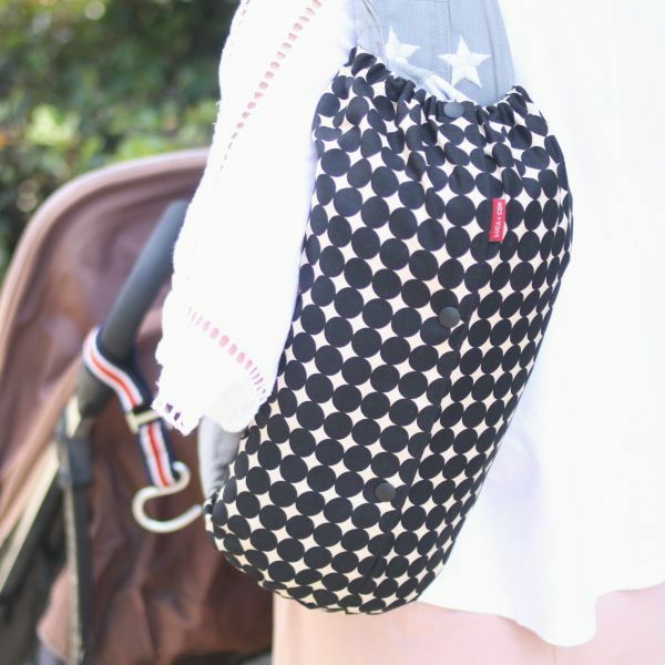  【M】北欧風変わりドット ブラック×ベージュ/抱っこひも収納カバー「ルカコ」 0338-11