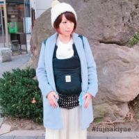  【M】北欧風変わりドット ブラック×ベージュ/抱っこひも収納カバー「ルカコ」 0338-11