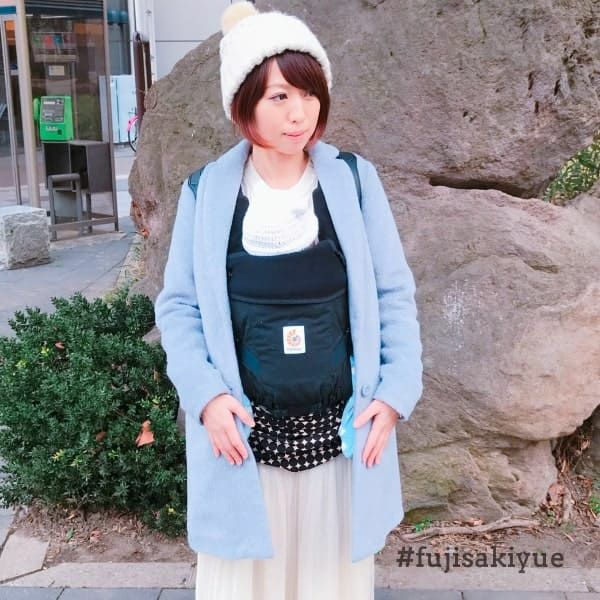  【M】北欧風変わりドット ブラック×ベージュ/抱っこひも収納カバー「ルカコ」 0338-11