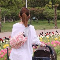 【M】アートな花柄 カラフルピンク/抱っこひも収納カバー「ルカコ」 0394-11