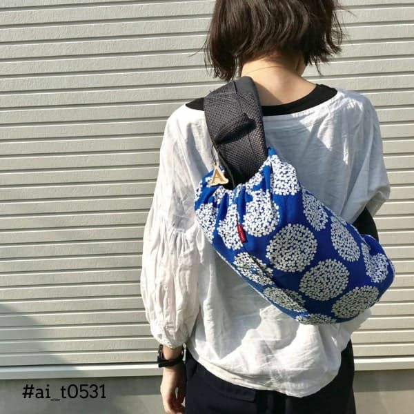 【L】北欧風サークル調フラワービビットブルー/抱っこひも収納カバー「ルカコ」 88-0923-11