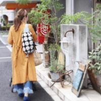 【L】北欧風サークル調フラワーブラック/抱っこひも収納カバー「ルカコ」 88-0935-11