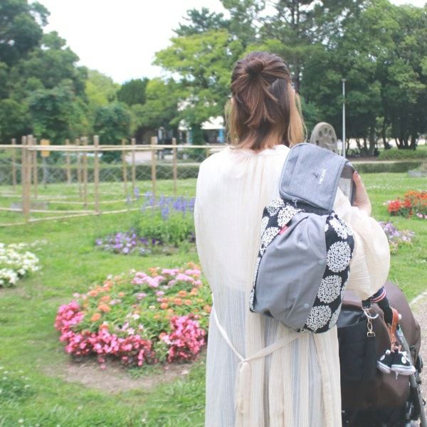 【L】北欧風サークル調フラワーブラック/抱っこひも収納カバー「ルカコ」 88-0935-11