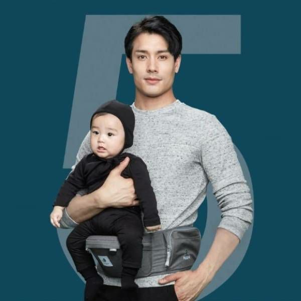 【ポグネー】ナンバーファイブネオ【グレー×トライアングル】楽ちんヒップシート抱っこ紐収納カバーセット正規取扱店ルカコPOGNAE