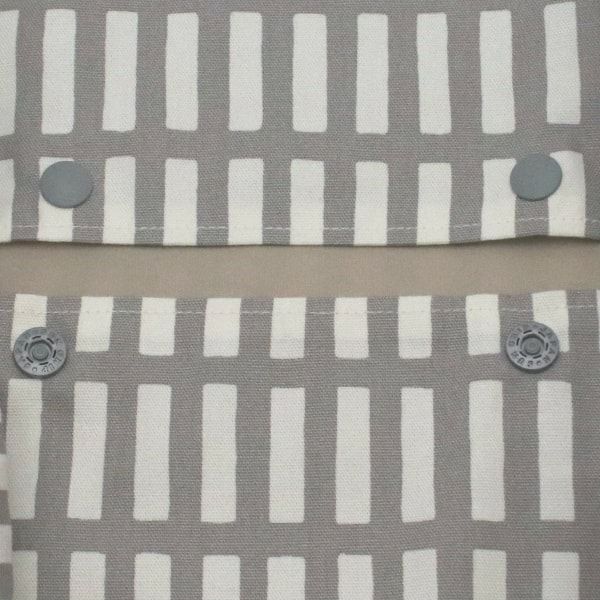 【M】北欧風スクエア柄グレー/抱っこひも収納カバー「ルカコ」1047-11