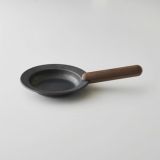 フライパン ジュウ SML鍋敷各2枚とハンドル(ブナ)1本 9点セット IH可 フライパン ジュウ SML鍋敷各2枚とハンドル(ブナ)1本 9点セット IH可