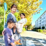 ノルン(N/ORN)抱っこ紐バッグ(日本製)【ベージュ】ヒップシートになるマザーズバッグ(防水・抗菌防臭)腰すわり後（生後約7か月頃）～20㎏（5歳頃）まで長く使える熟練のバッグ職人が創ったおしゃれなショルダーバッグ1000-52-01