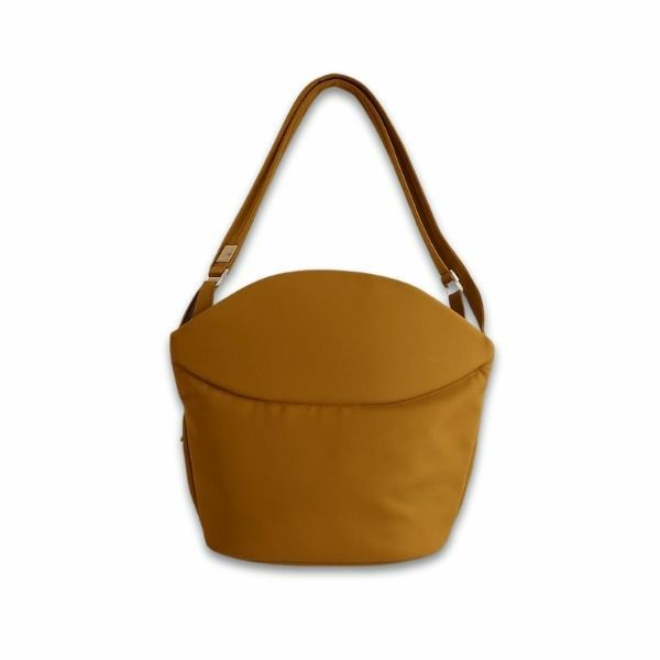 ノルン(N/ORN)抱っこ紐バッグ(日本製)【キャメル】ヒップシートになるマザーズバッグ(防水・抗菌防臭)腰すわり後（生後約7か月頃）～20㎏（5歳頃）まで長く使える熟練のバッグ職人が創ったおしゃれなショルダーバッグ1000-52-03