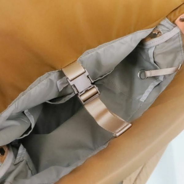 ノルン(N/ORN)抱っこ紐バッグ(日本製)【キャメル】ヒップシートになるマザーズバッグ(防水・抗菌防臭)腰すわり後（生後約7か月頃）～20㎏（5歳頃）まで長く使える熟練のバッグ職人が創ったおしゃれなショルダーバッグ1000-52-03