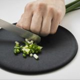 チョップレートナイフ(CHOPLATE KNIFE)おしゃれで軽いサヤ付きの握りやすいグリップ、安全な丸い刃先のナイフ。野菜やフルーツ、肉やパンもカット日本製(新潟燕市)1000-53-05