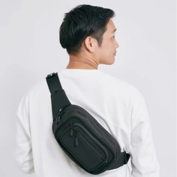 POMULU抱抱包 2WAY育兒抱坐單肩包(從日本到台灣)日本的人氣品牌　6個月至1歲,2歲,3歲,4歲,20公斤【附有初始鑰匙飾物】1000-57-04