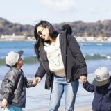 サンアンドビーチ(sun&beach)【yasou】(OM-1)新生児から3歳頃まで使える!日本製のおしゃれで軽い抱っこ紐！日本人体型にフィット、落下防止（おんぶも簡単サポート）ベビー安全ベルトと【腰パッド付】サンアンドビーチ正規取扱店ルカコストアで試着比較購入可