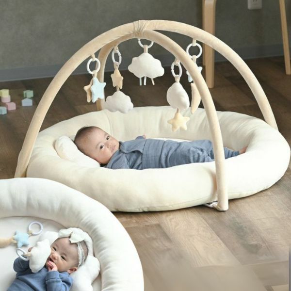 【ベビージム プレイジムマット】【プレミアム厚手ふわふわ】【コットンキャンディ】赤ちゃん(新生児0歳)から長く使える!折りたたみ収納ケース付きプレイマットと取り外せるおしゃれな知育おもちゃ。 寝返り腹ばい安心クッション！1000-21-61